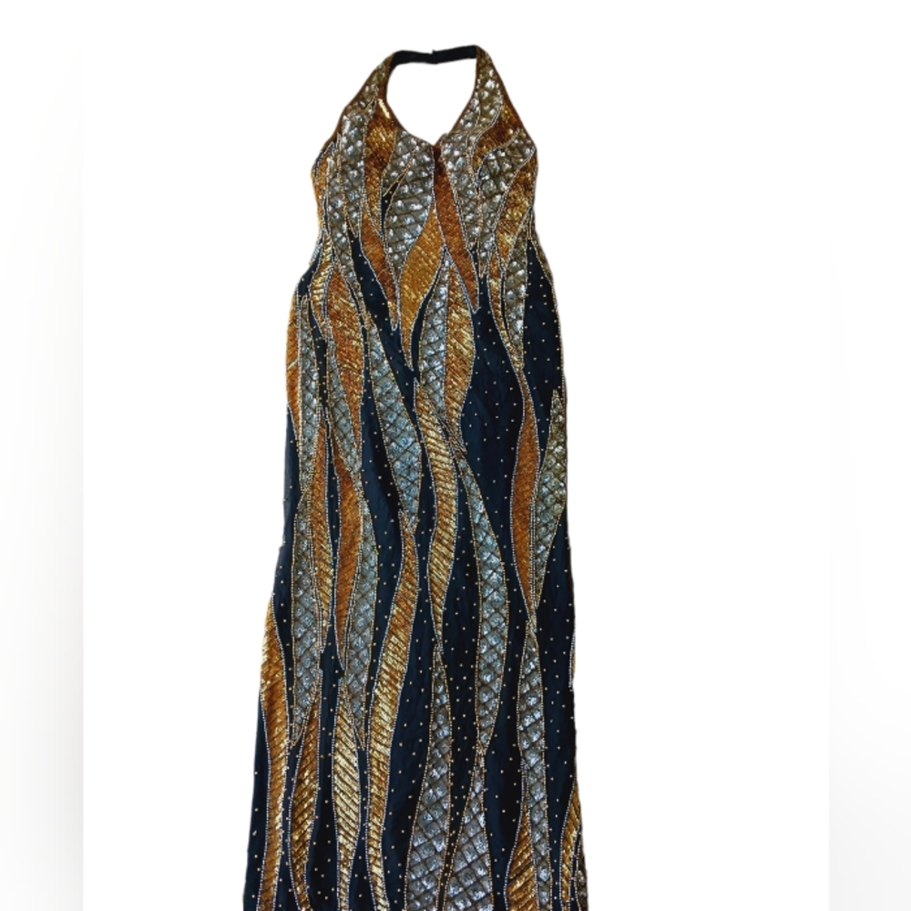 Nite Wave Elegant formal sequin gown